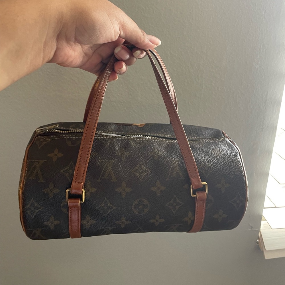 Louis Vuitton Vintage Monogram Papillon 26